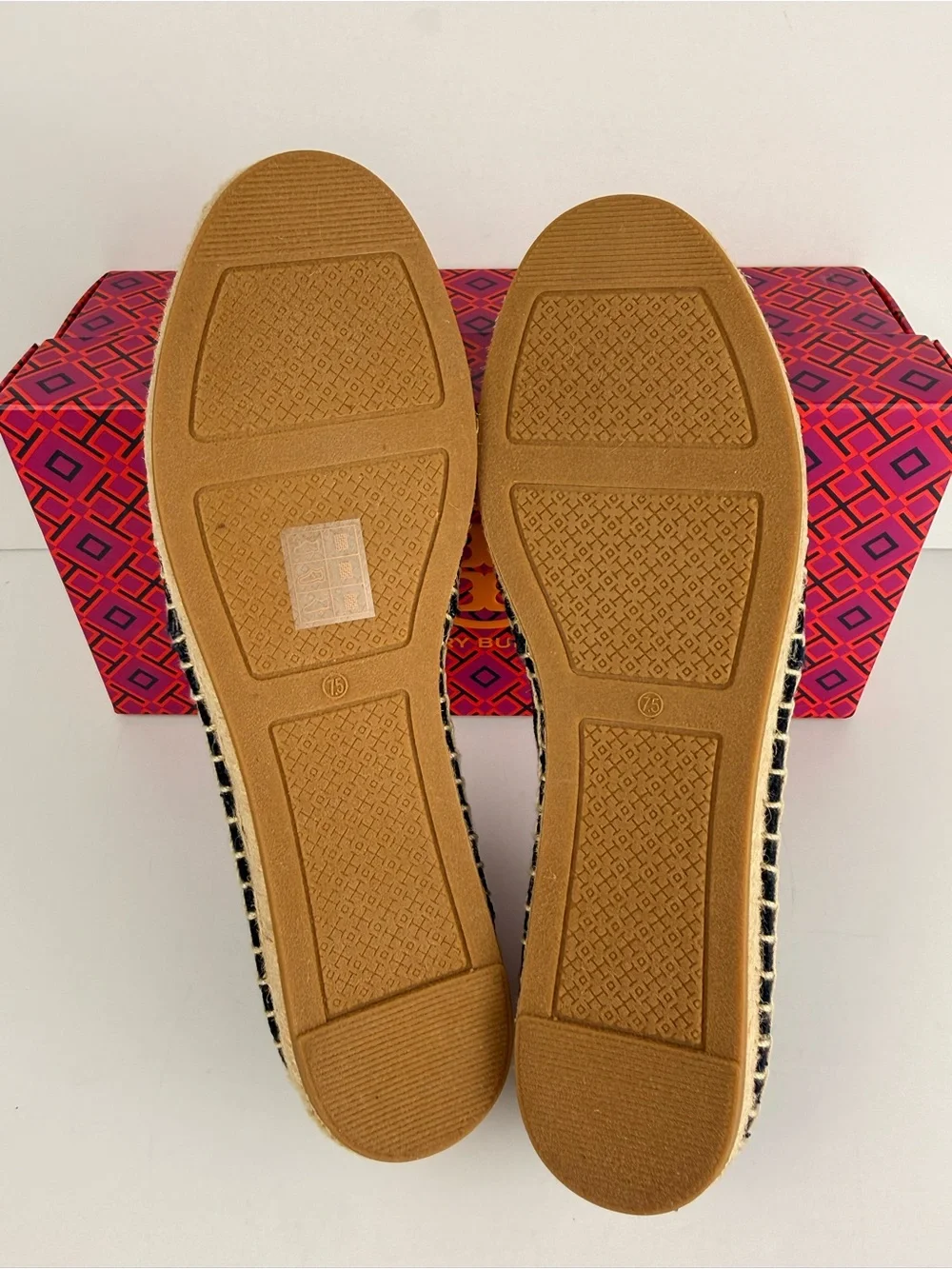 N/A tory burch
